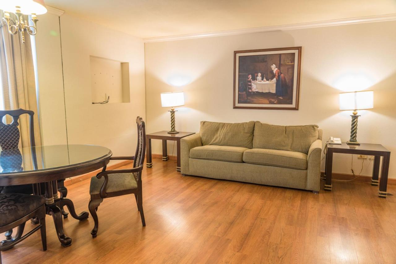 Rose Hotel Monterrey Kültér fotó